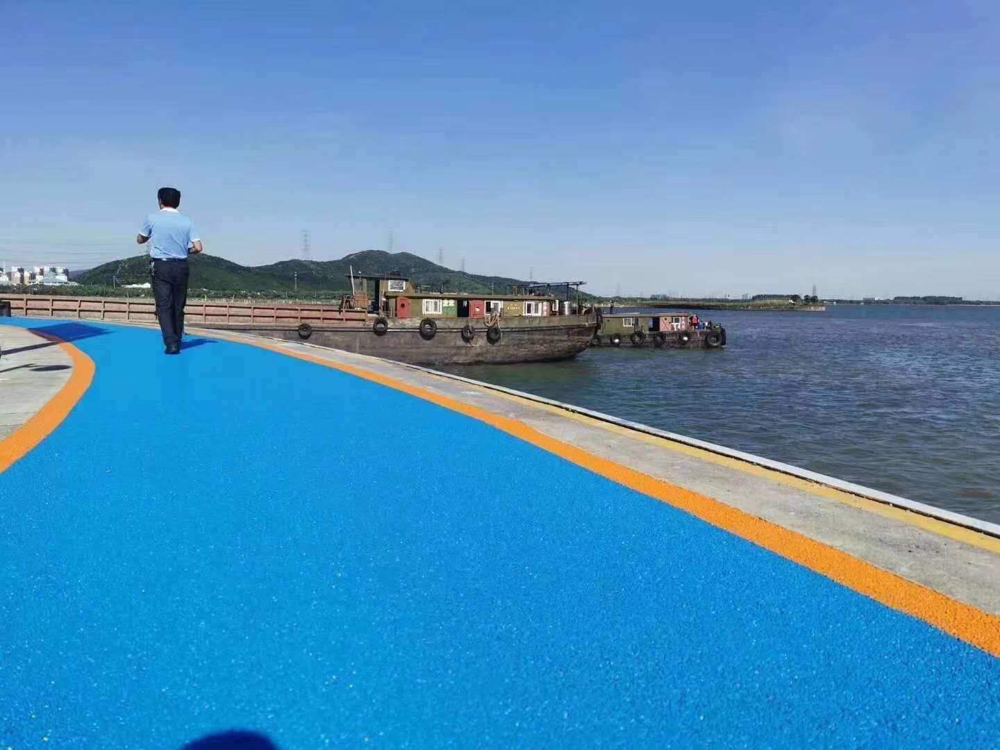 高溫天氣透水混凝土施工，我們不得不注意的事項(xiàng)有哪些呢？